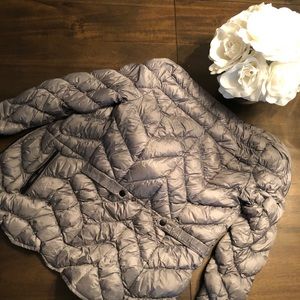 Saks Fifth Avenue grey light puffer jacket